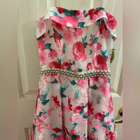 Windsor Floral Ballgown Size 2 women Strapless Prom Dress - Picture 6 of 14